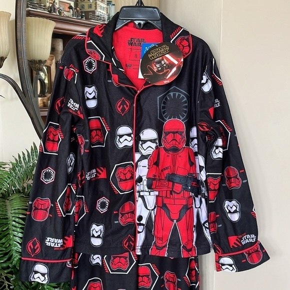 Brand New Disney 2-Piece Star Wars Storm Trooper Pajama Set Long Sleepwear - Picture 4 of 14
